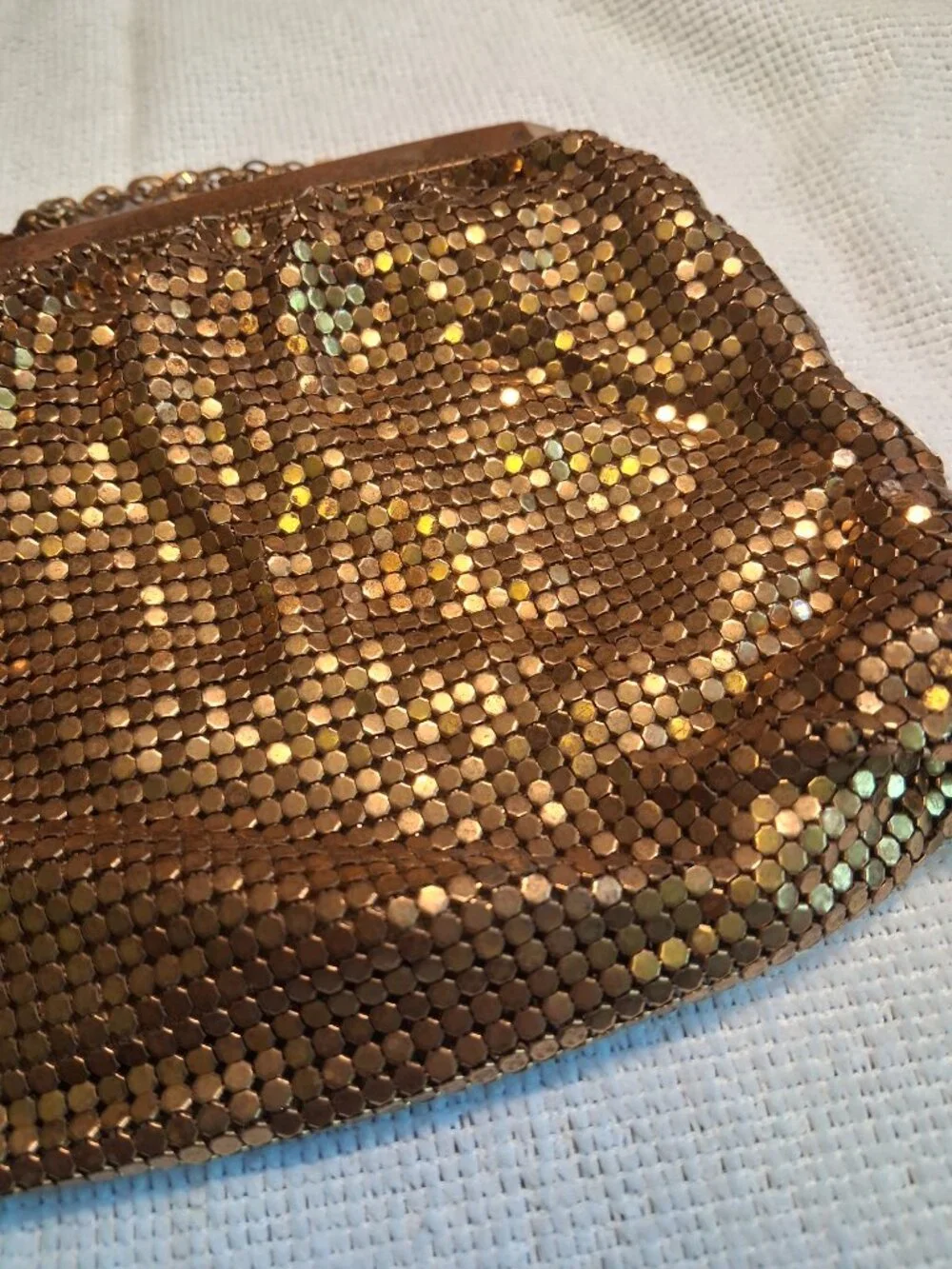 🌟Vintage White & Davis Gold Mesh Evening Bag –👄 1940s Kiss‑Lock Purse